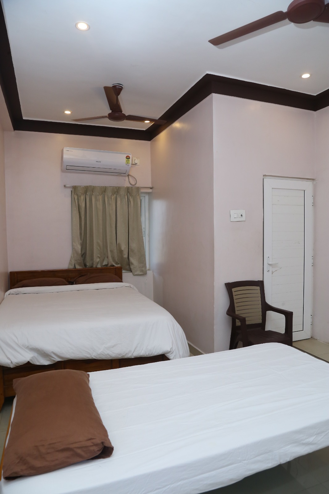 New Super Deluxe Room